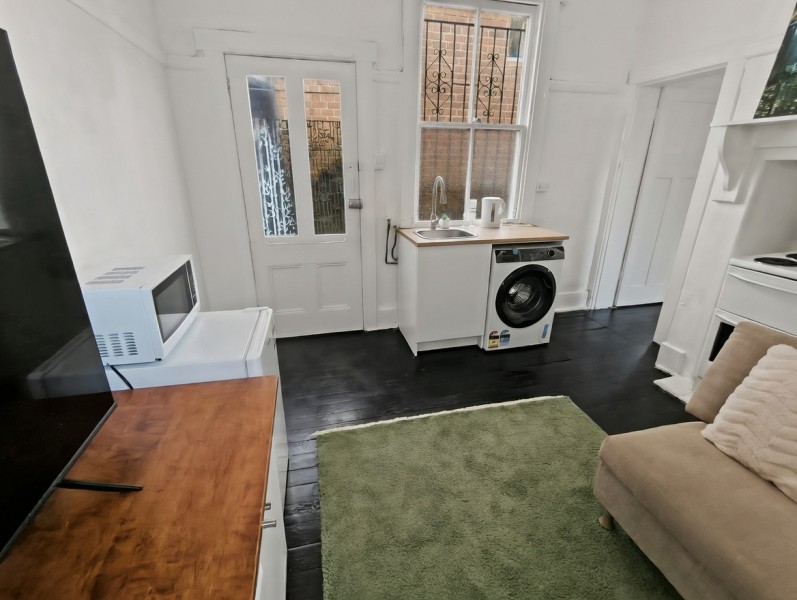 Before retouch - living area