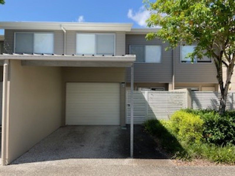 rental property Sunshine Coast