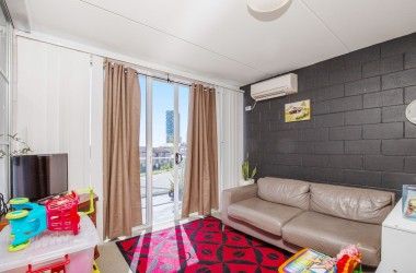 Listing Photograph