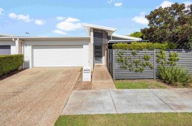 Listing Photograph