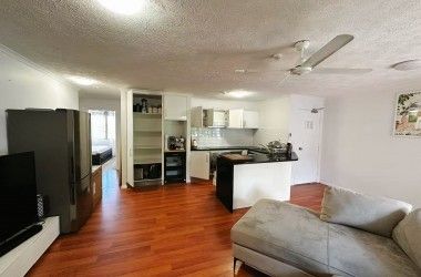 Listing Photograph
