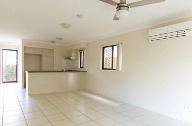 Listing Photograph