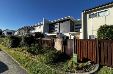 Listing Photograph