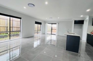 Listing Photograph