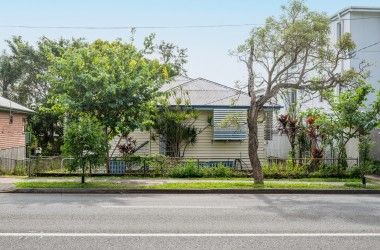 Listing Photograph