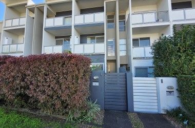 Listing Photograph
