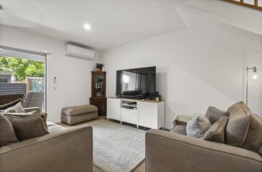 Listing Photograph