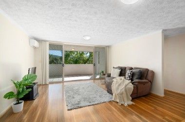 Listing Photograph