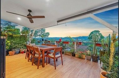 Listing Photograph