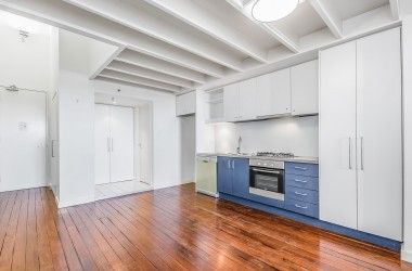 Listing Photograph