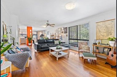 Listing Photograph