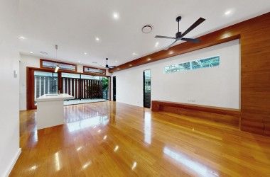Listing Photograph