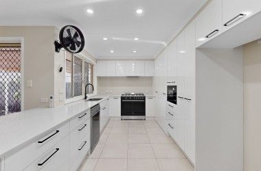 Listing Photograph