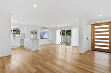 Listing Photograph