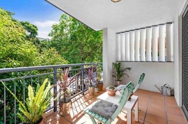Listing Photograph