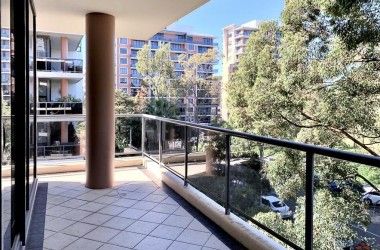 Listing Photograph