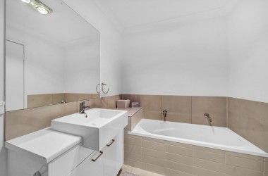 Listing Photograph