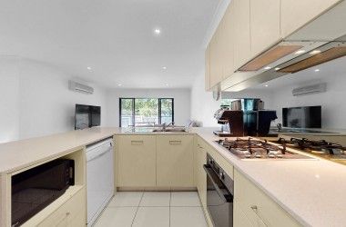 Listing Photograph