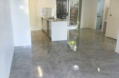 View Listing Listing Photograph