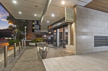 View Listing Listing Photograph