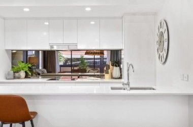 View Listing Listing Photograph