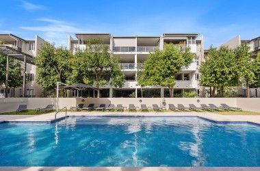 View Listing Listing Photograph