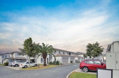 View Listing Listing Photograph