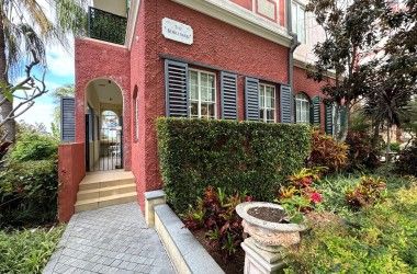 View Listing Listing Photograph