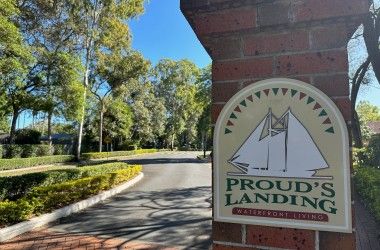 View Listing Listing Photograph