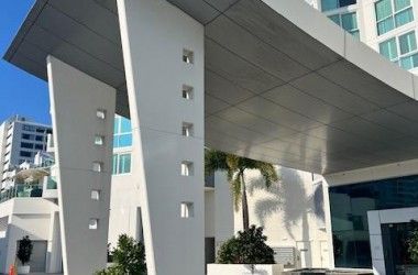 View Listing Listing Photograph