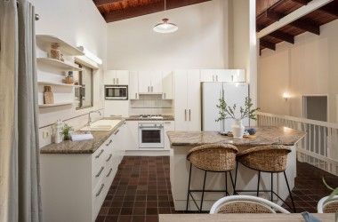 View Listing Listing Photograph