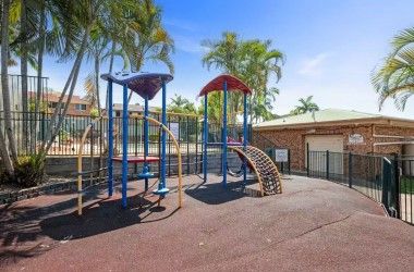 View Listing Listing Photograph