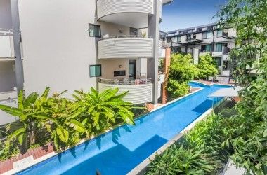 View Listing Listing Photograph