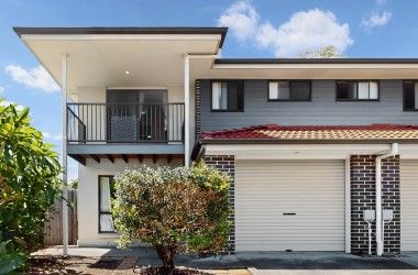 View Listing Listing Photograph