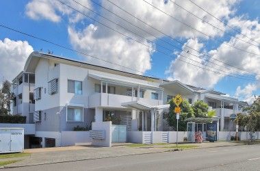 View Listing Listing Photograph