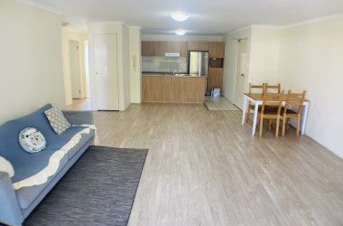 View Listing Listing Photograph