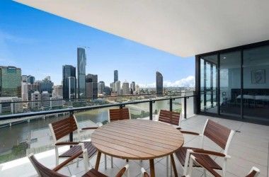 View Listing Listing Photograph