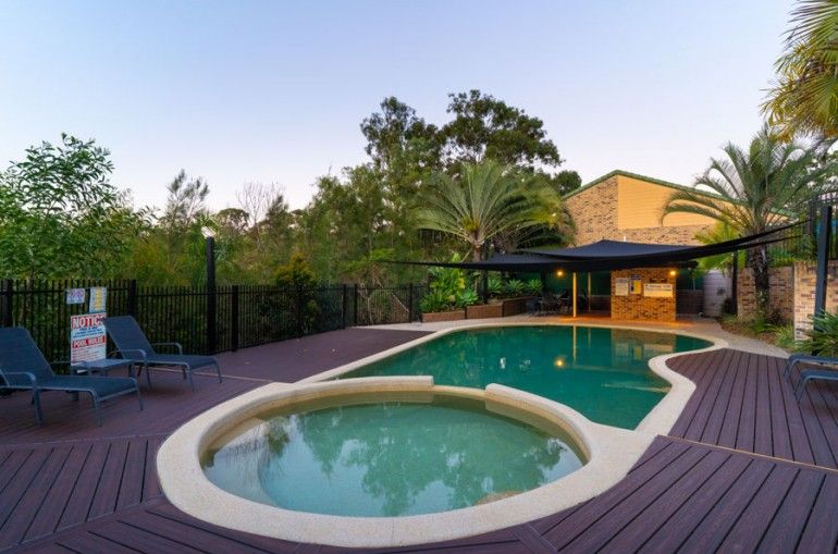 View Listing Listing Photograph