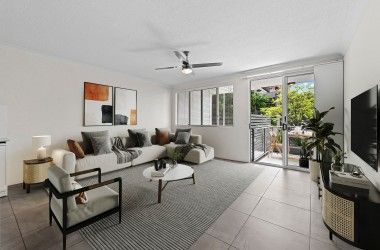 View Listing Listing Photograph