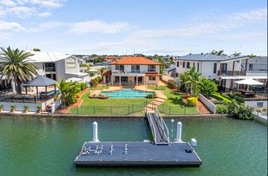 View Listing Listing Photograph