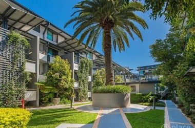 View Listing Listing Photograph