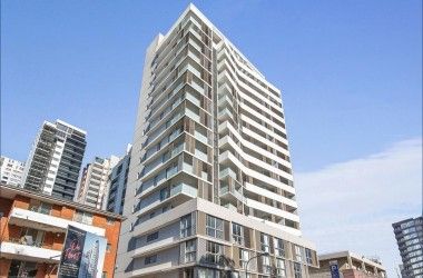 View Listing Listing Photograph