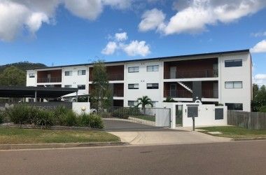 View Listing Listing Photograph