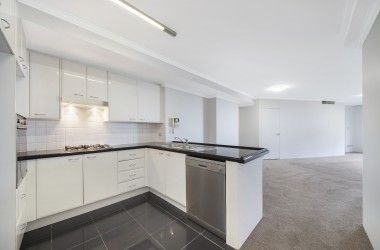 View Listing Listing Photograph