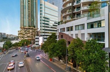 View Listing Listing Photograph