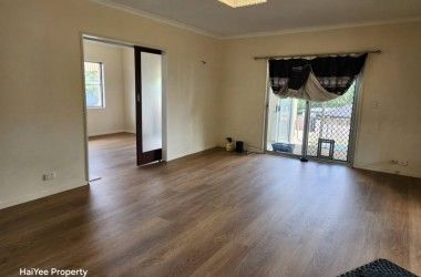 View Listing Listing Photograph