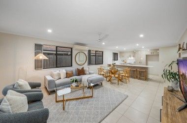 View Listing Listing Photograph