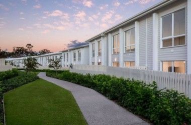 View Listing Listing Photograph