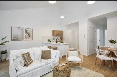 View Listing Listing Photograph