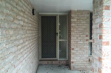 View Listing Listing Photograph